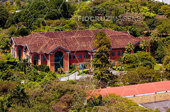 Prédio da biblioteca de ciências biomédicas, manguinhos, ICICT.