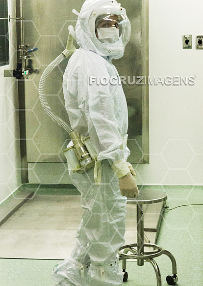 Técnico de produção em atividades de processos assépticos