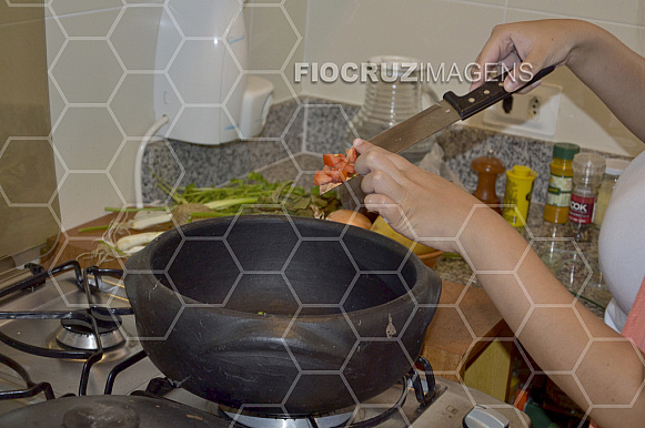 Preparo de alimento.